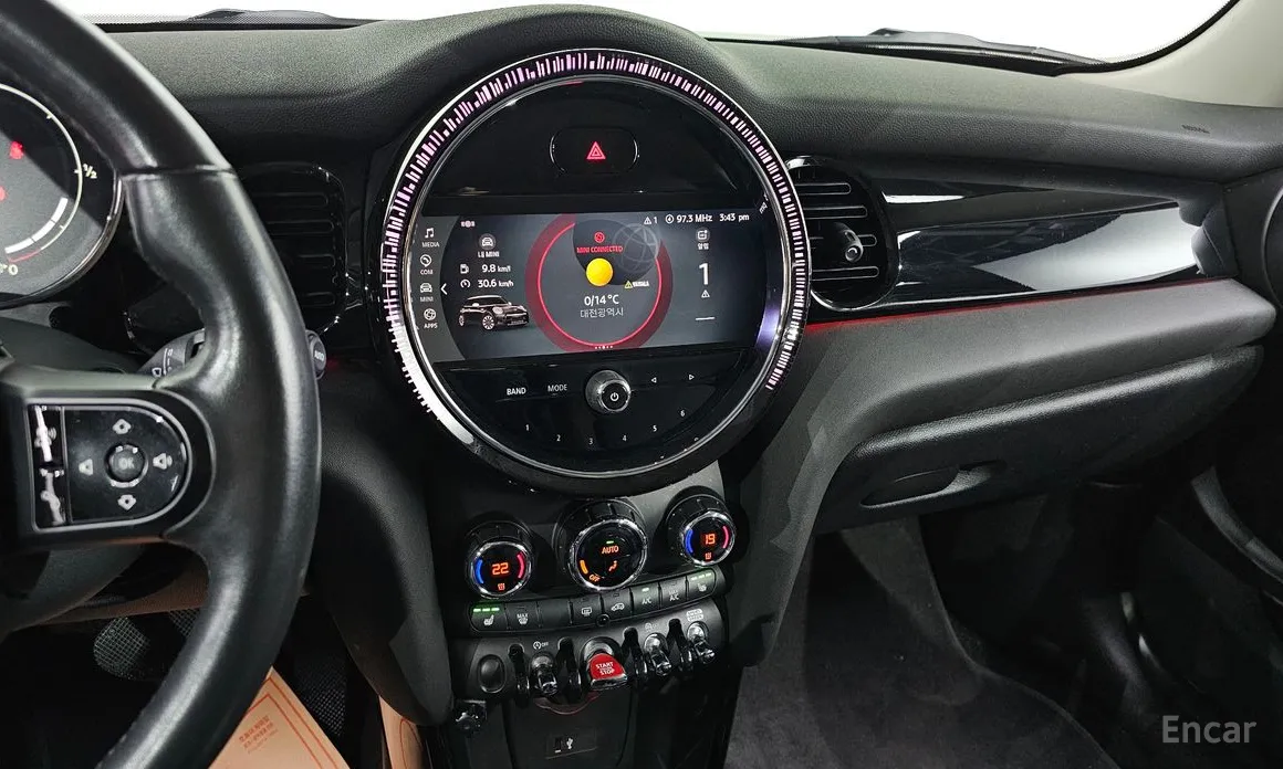 Фото 15 - Mini Cooper