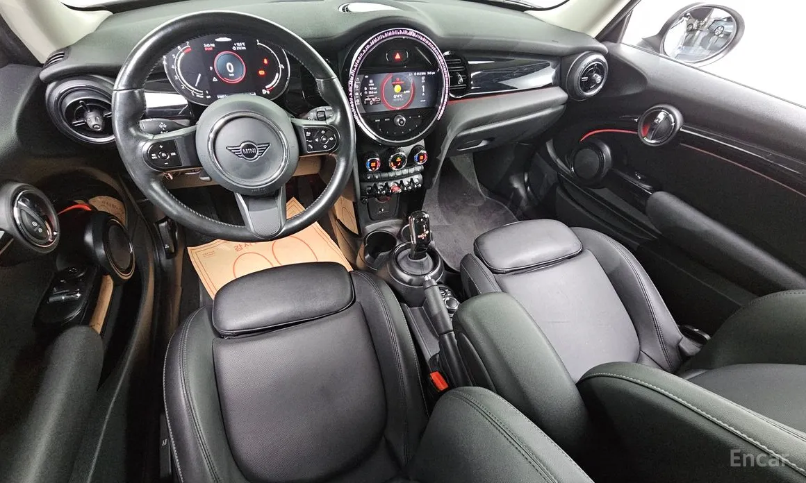 Фото 7 - Mini Cooper