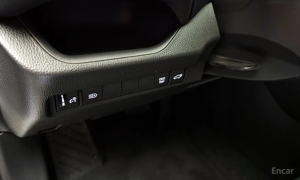 Фото 15 - Toyota RAV4