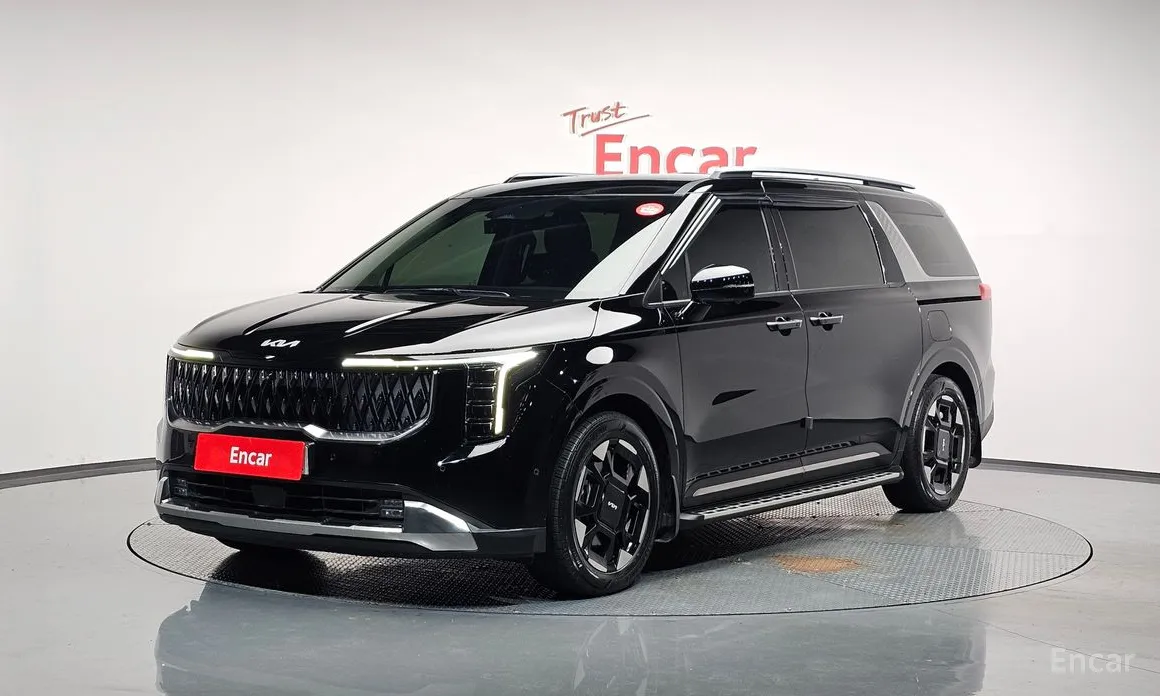 Фото 1 - Kia Carnival