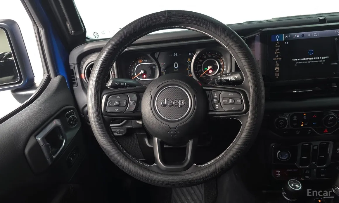 Фото 13 - Jeep Wrangler