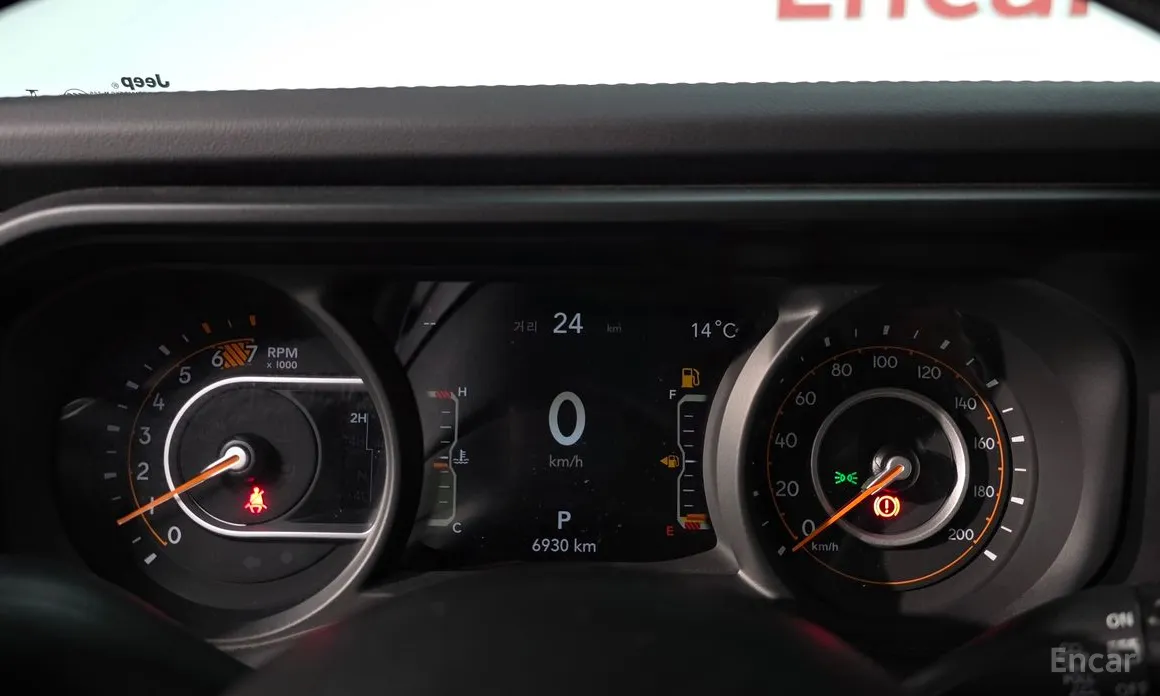 Фото 8 - Jeep Wrangler