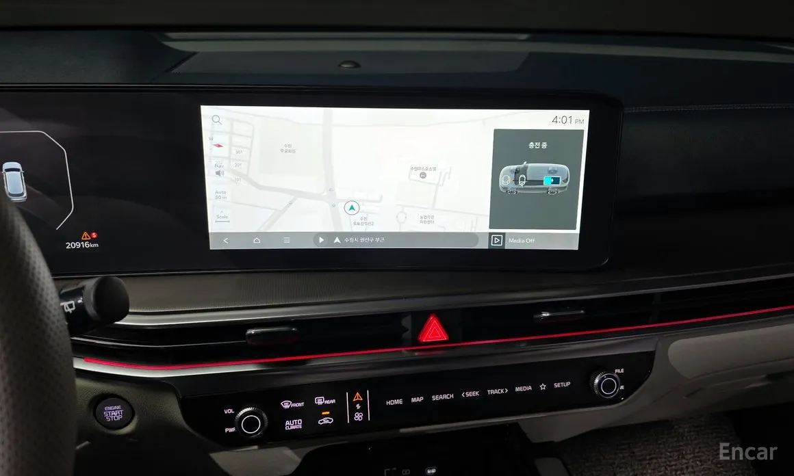 Фото 14 - Kia Sorento