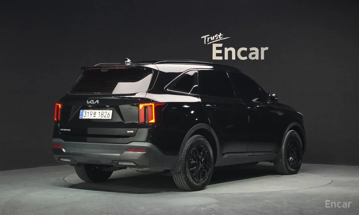 Фото 2 - Kia Sorento