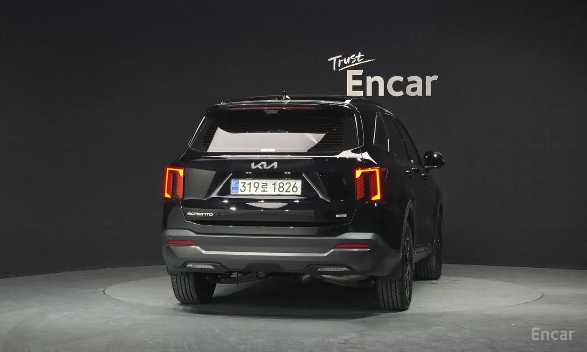 Фото 4 - Kia Sorento