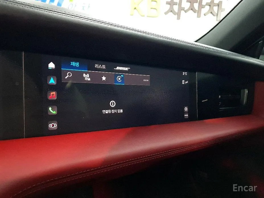 Фото 12 - Porsche Taycan