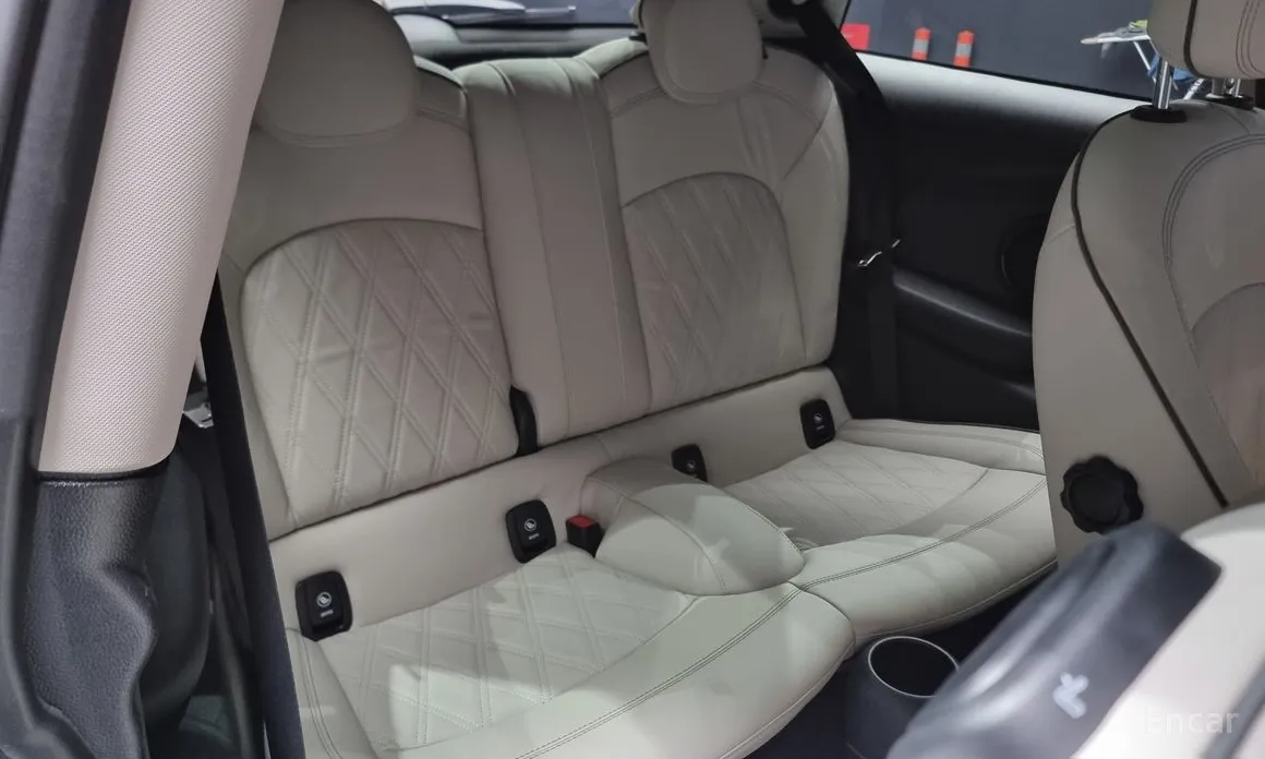 Фото 12 - Mini Cooper