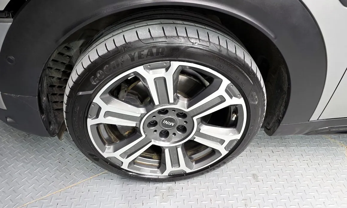 Фото 5 - Mini Countryman