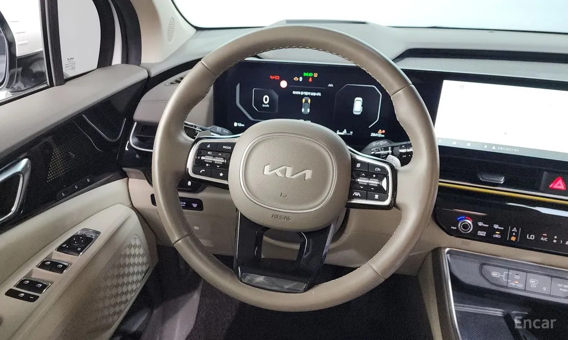 Фото 13 - Kia Carnival