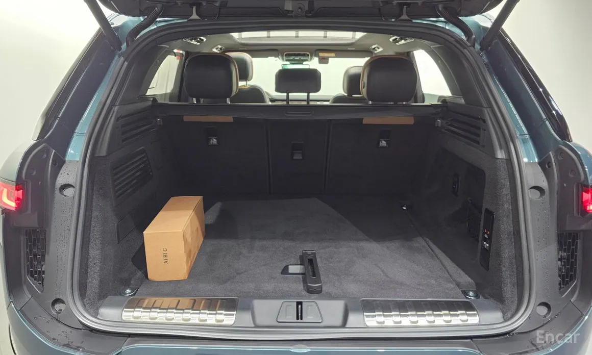 Фото 20 - Land Rover Range Rover Sport