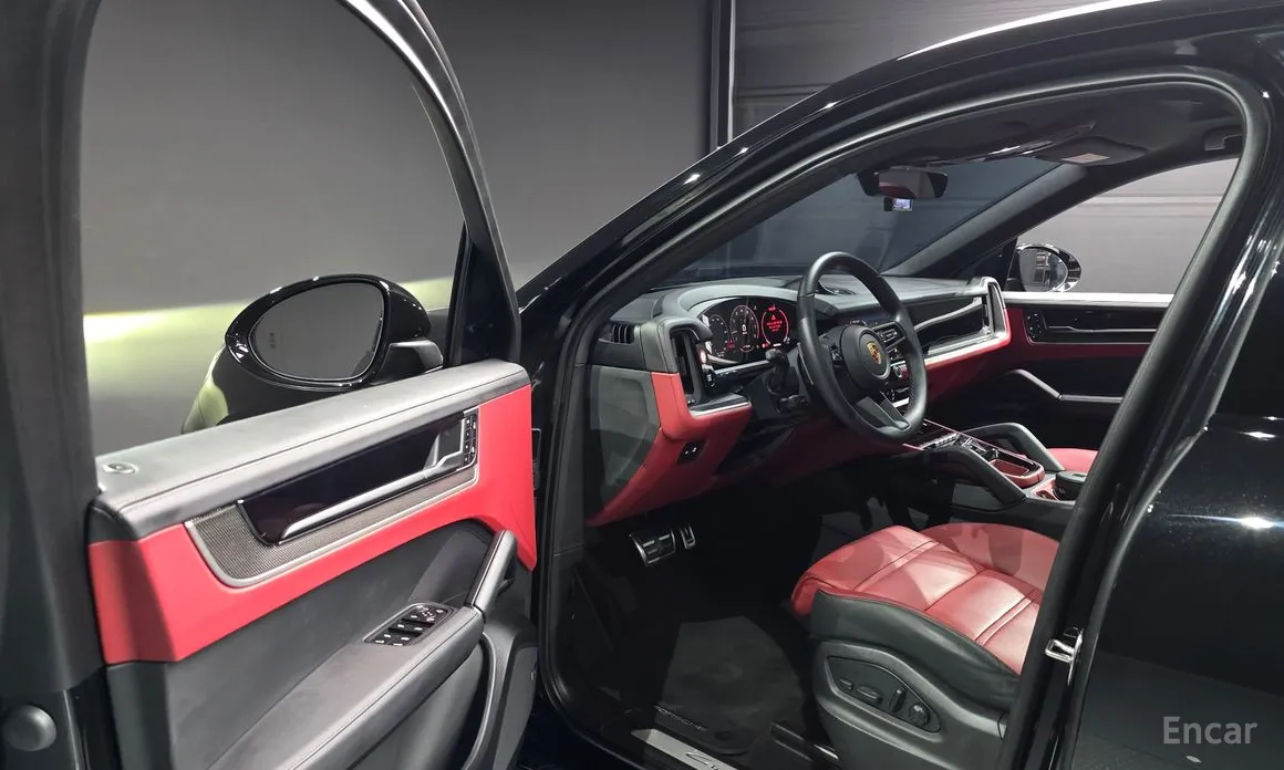 Фото 11 - Porsche Cayenne