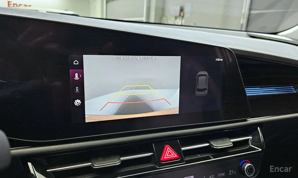 Фото 17 - Kia Niro