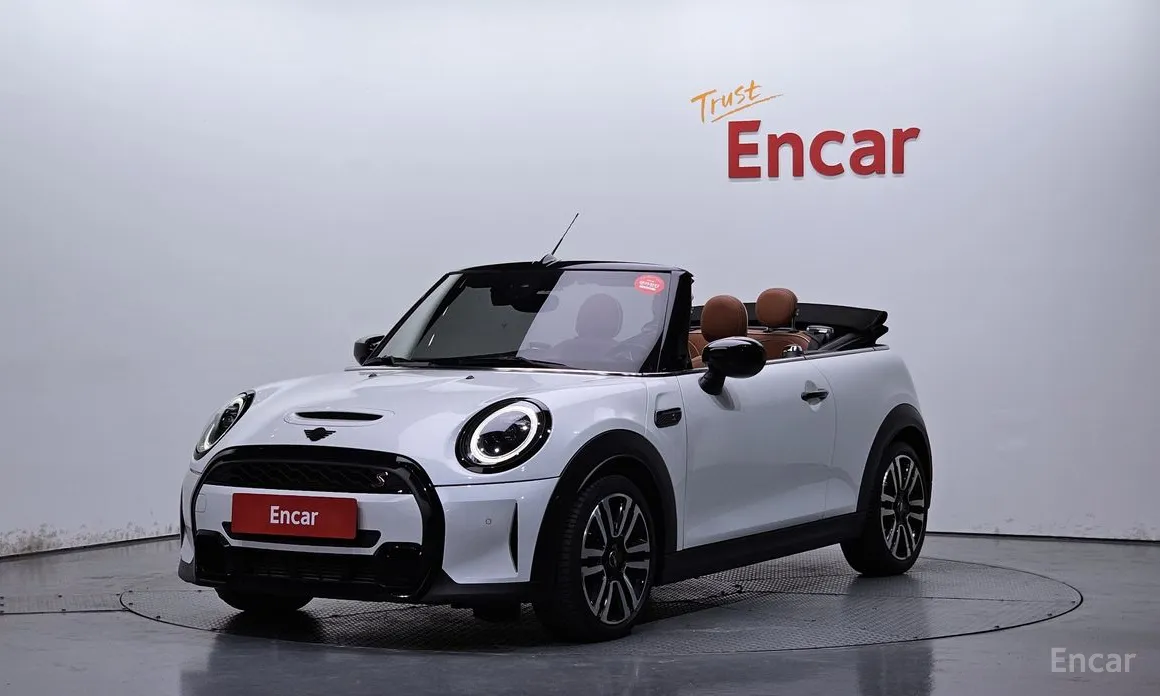 Фото 1 - Mini Cooper Convertible