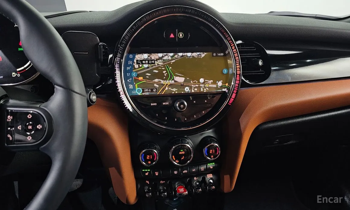 Фото 14 - Mini Cooper Convertible