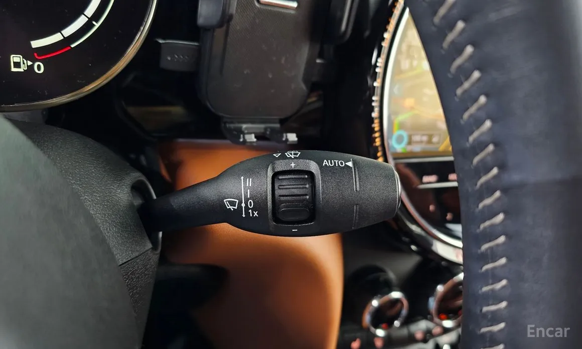 Фото 17 - Mini Cooper Convertible