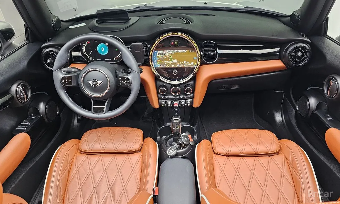 Фото 7 - Mini Cooper Convertible