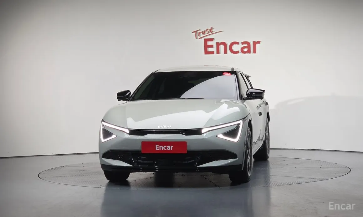 Фото 3 - Kia EV6