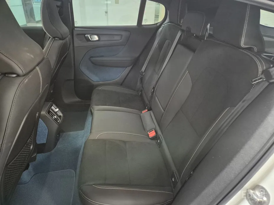 Фото 11 - Volvo C40