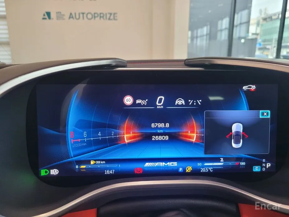 Фото 8 - Mercedes-Benz SL-Class