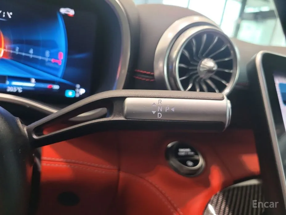 Фото 9 - Mercedes-Benz SL-Class