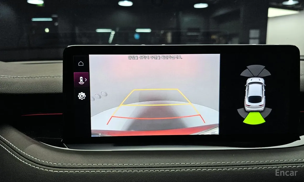 Фото 15 - Kia Stinger