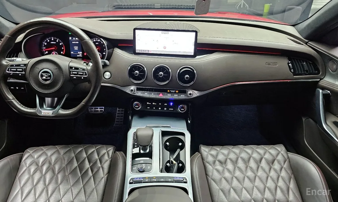 Фото 7 - Kia Stinger