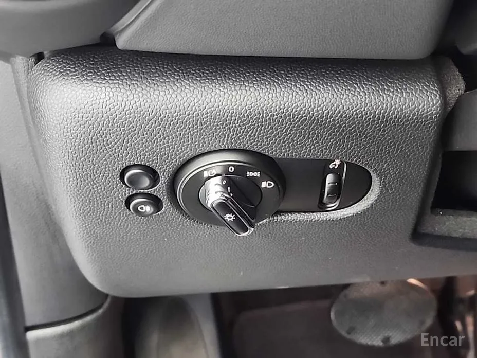 Фото 16 - Mini Cooper