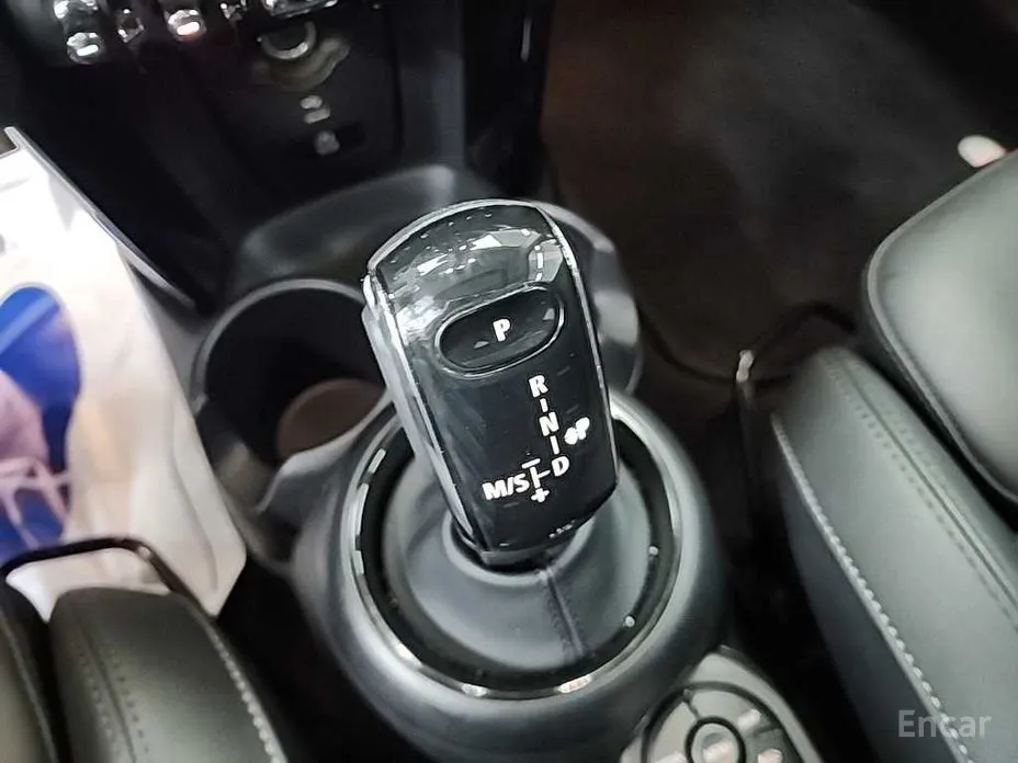 Фото 8 - Mini Cooper