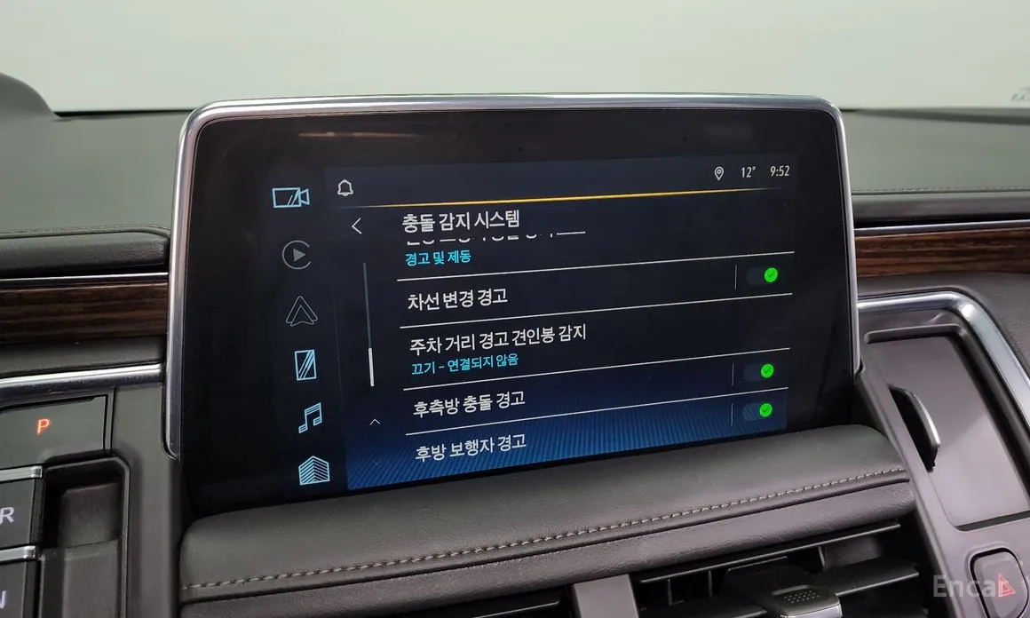 Фото 16 - Chevrolet Tahoe