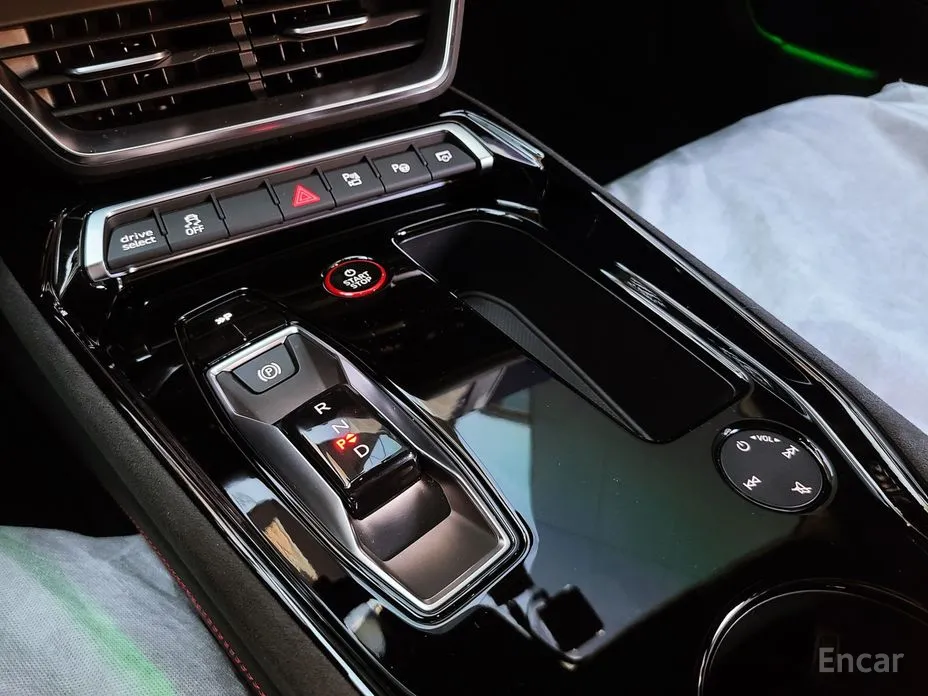 Фото 13 - Audi RS e-tron GT