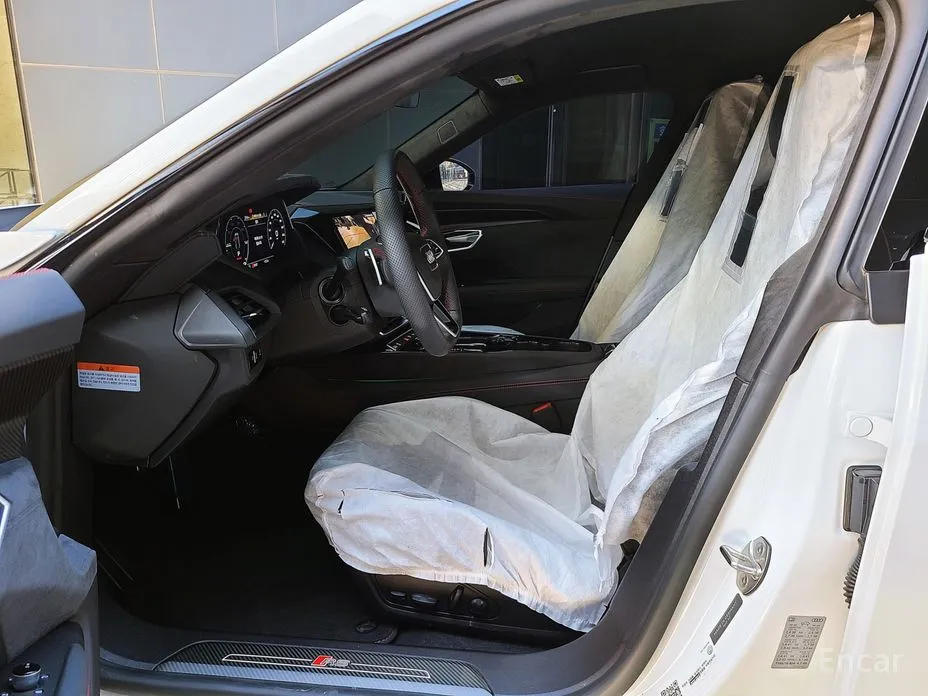 Фото 4 - Audi RS e-tron GT