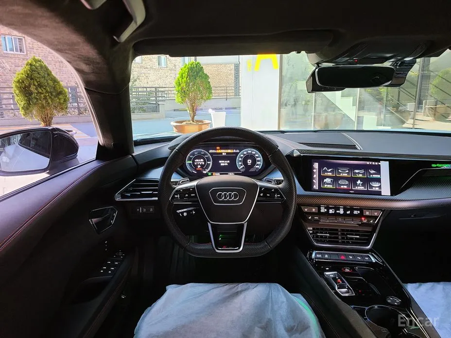 Фото 6 - Audi RS e-tron GT