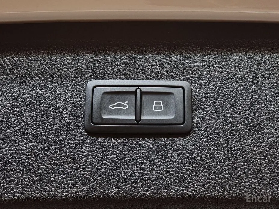 Фото 15 - Audi Q5