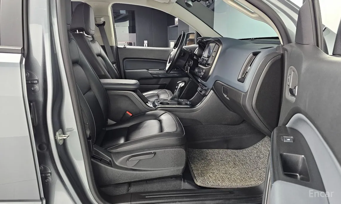 Фото 11 - Chevrolet Colorado