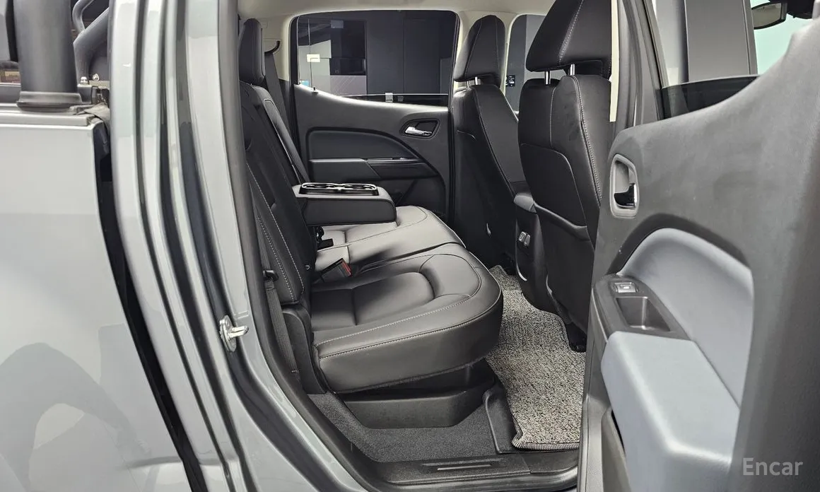 Фото 12 - Chevrolet Colorado