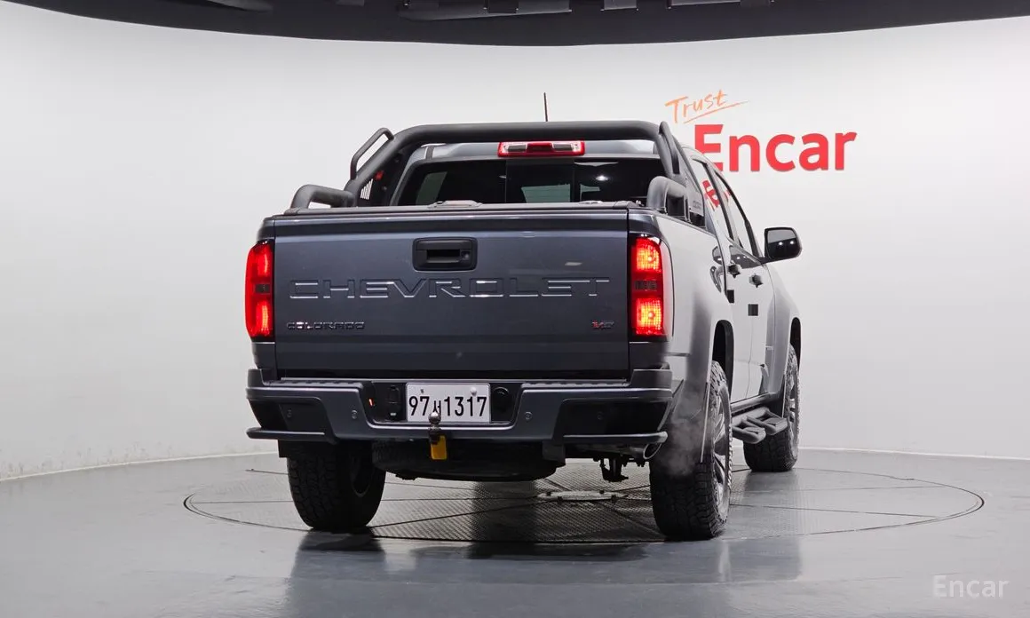 Фото 4 - Chevrolet Colorado