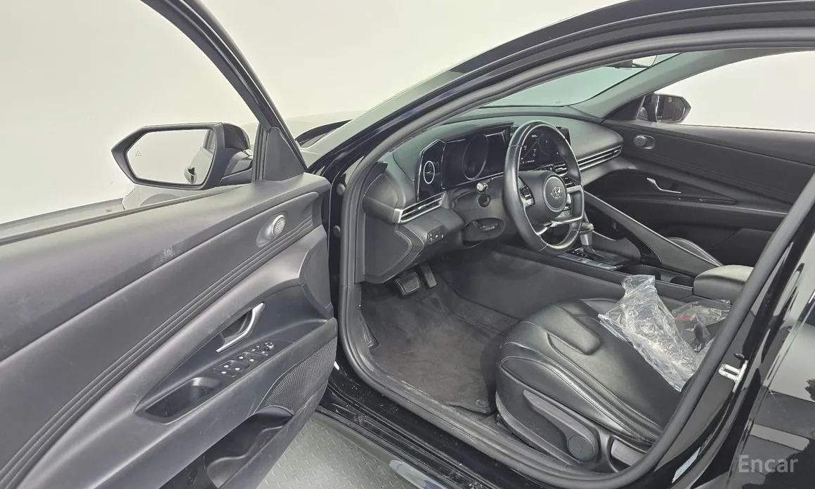 Фото 10 - Hyundai Avante