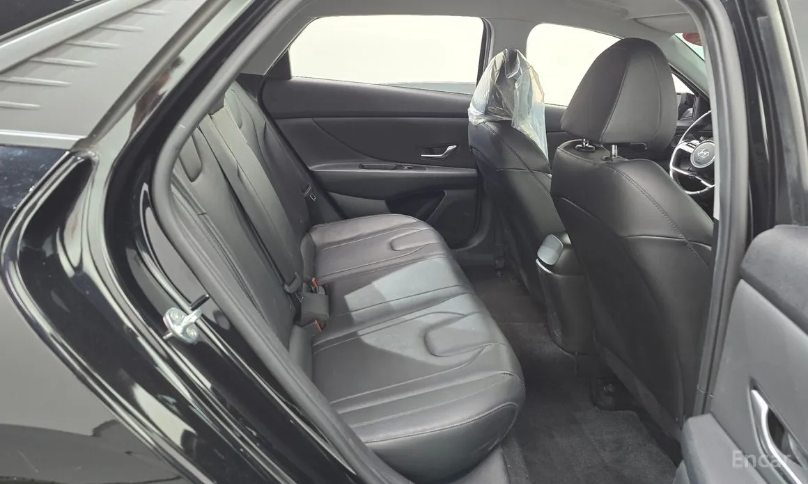 Фото 12 - Hyundai Avante