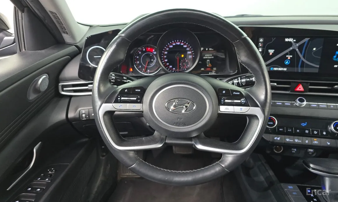 Фото 13 - Hyundai Avante