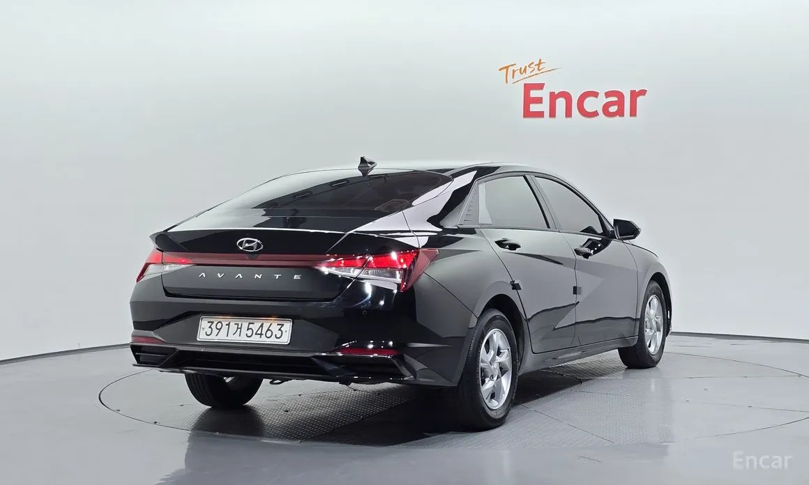 Фото 2 - Hyundai Avante