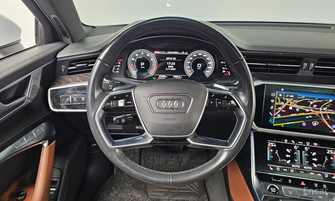 Фото 13 - Audi A6