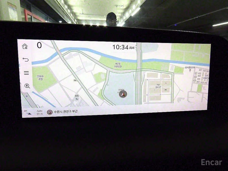 Фото 13 - Genesis G90