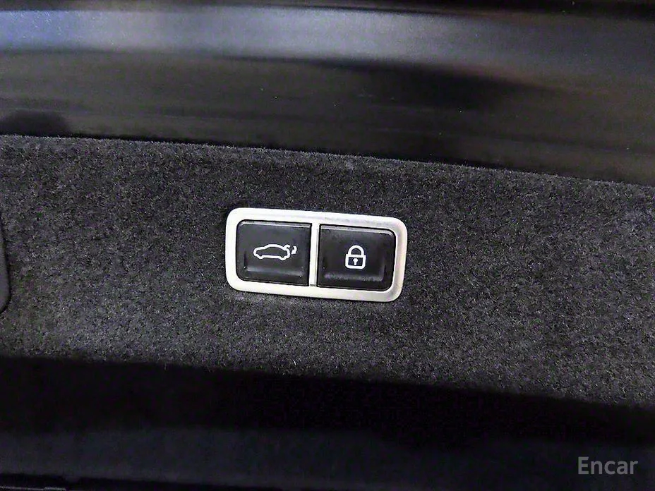 Фото 16 - Genesis G90