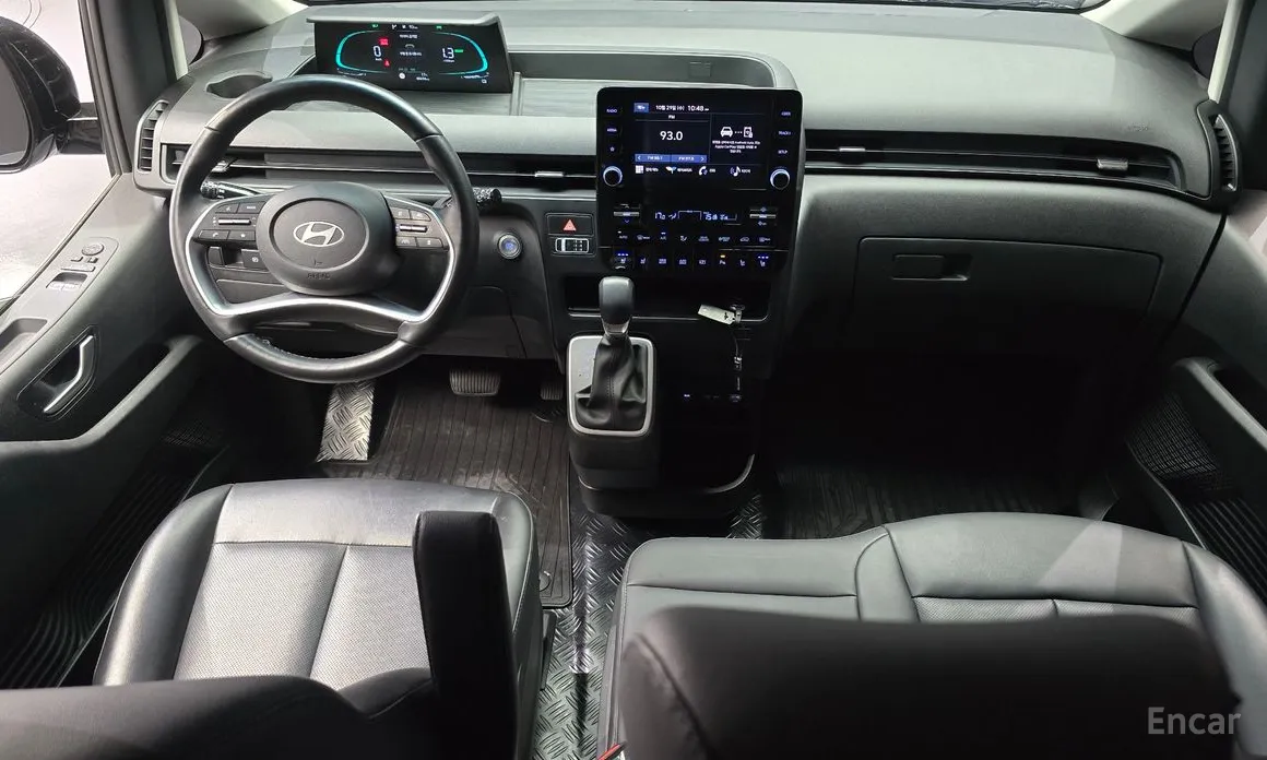 Фото 7 - Hyundai Staria