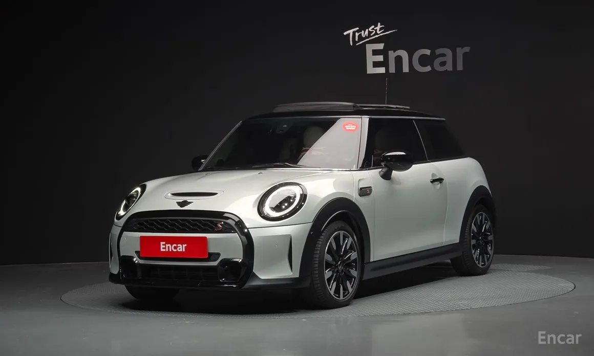 Фото 1 - Mini Cooper