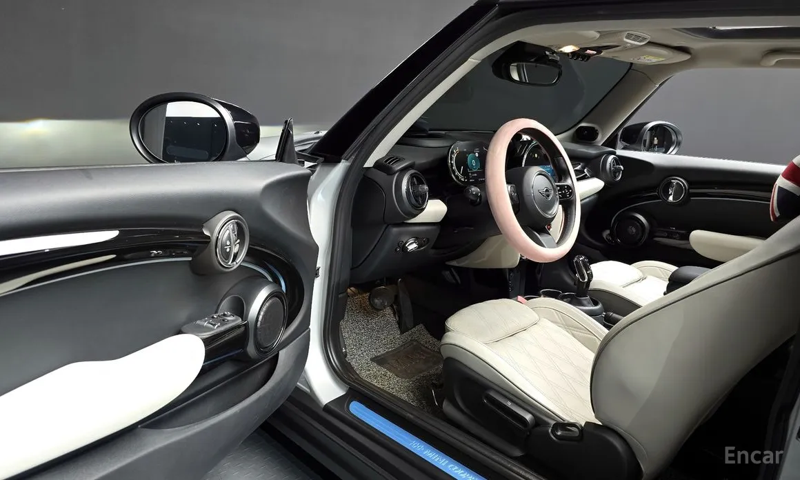 Фото 11 - Mini Cooper