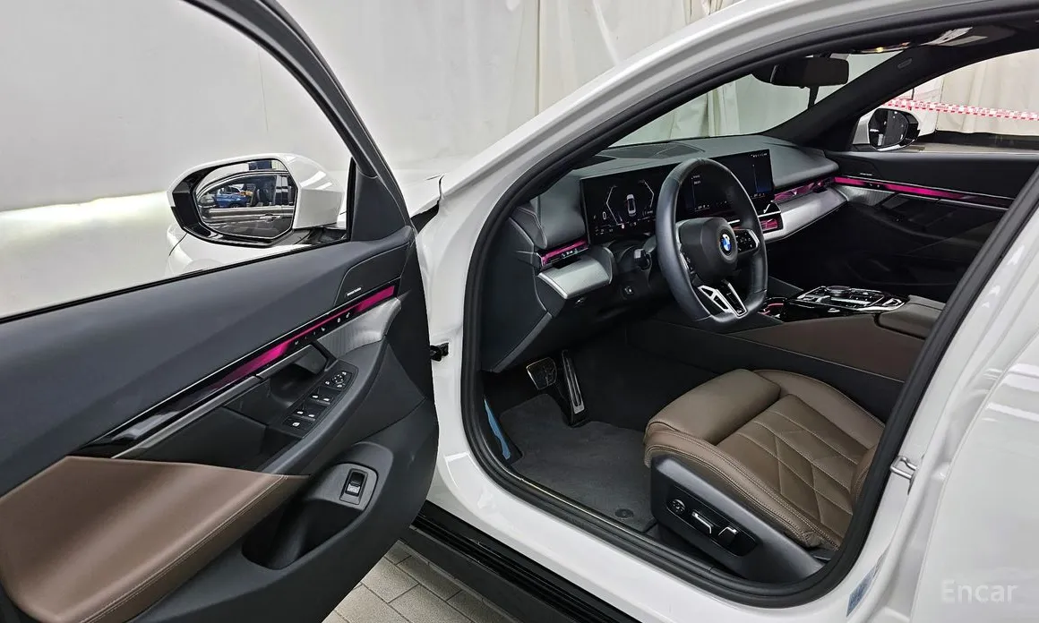 Фото 10 - BMW 5 Series