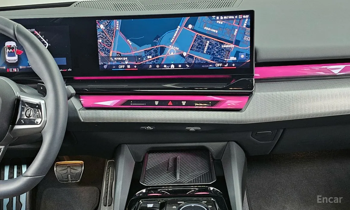 Фото 14 - BMW 5 Series