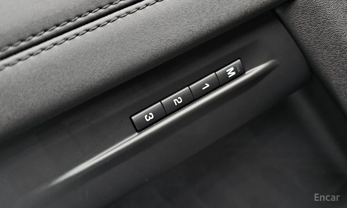 Фото 18 - Land Rover Range Rover Evoque