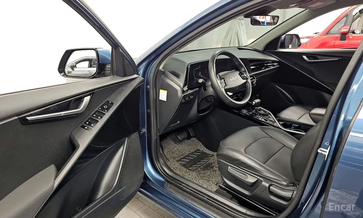 Фото 10 - Kia Niro